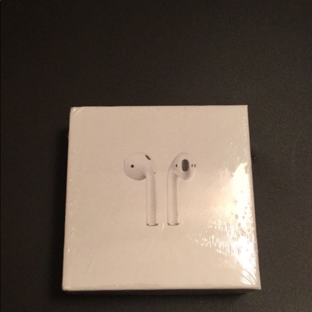 AirPods